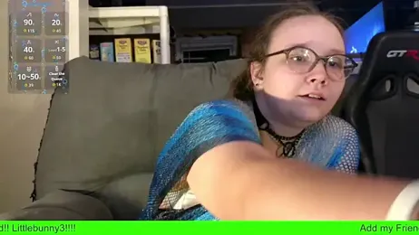 TurtleLady420 webcam model stream image