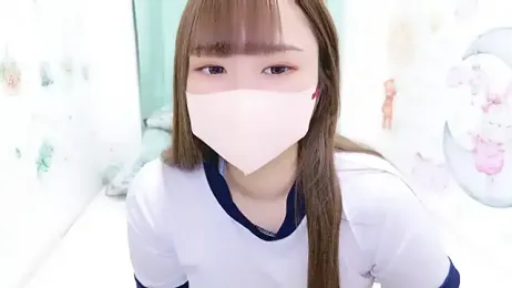 MAIKA_pyon webcam model stream image