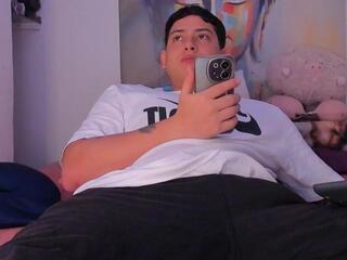 Breth Colton webcam model stream image