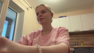 ShanikaPluhar webcam model stream image