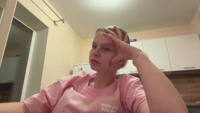 ShanikaPluhar webcam model stream image
