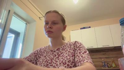 ShanikaPluhar webcam model stream image
