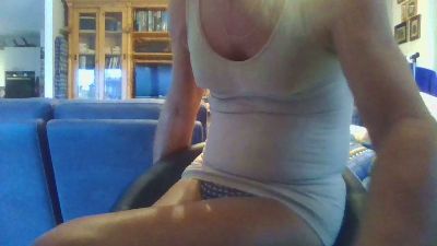 Doucia1 webcam model stream image