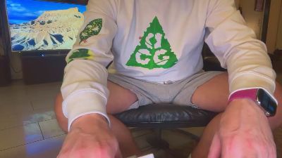 sk8_bong webcam model stream image