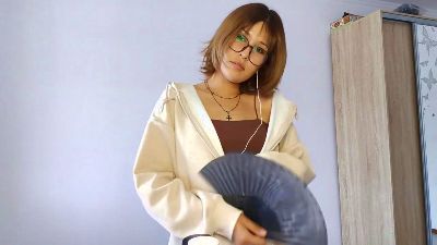 NonaGividen webcam model stream image