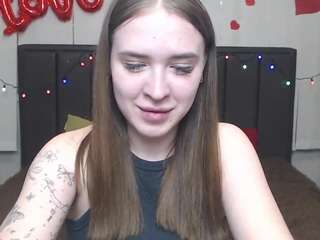 laurahlot webcam model stream image