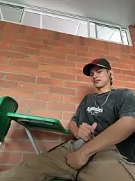 HarryGaze webcam stripchat model stream image