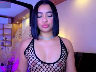 Chloe Monroeee webcam model stream image