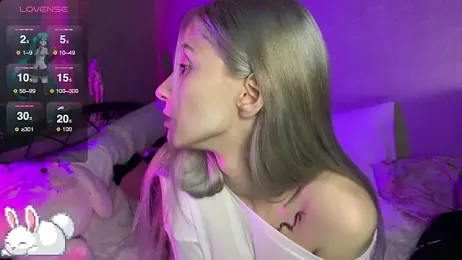 Elaincutee webcam model stream image