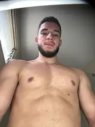 axel_tone webcam stripchat model stream image