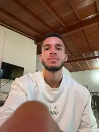 axel_tone webcam model stream image