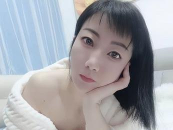 MLLi webcam livejasmin model stream image
