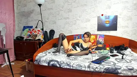 KagamiTayga webcam model stream image