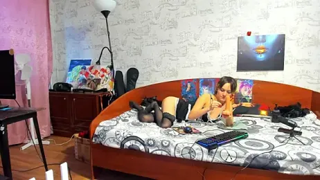 KagamiTayga webcam model stream image