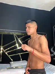 Emiliano_Reyes webcam model stream image