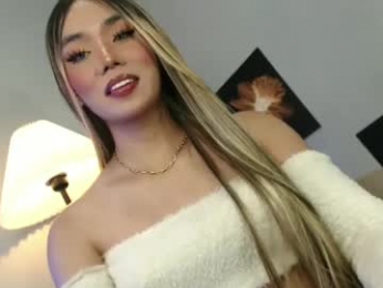 lovers_moon22 webcam model stream image