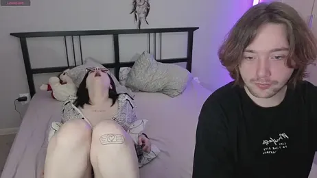 ellen_and_danny webcam model stream image