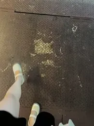 Meii-meyy webcam model stream image