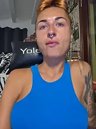 kylie_blck webcam model stream image
