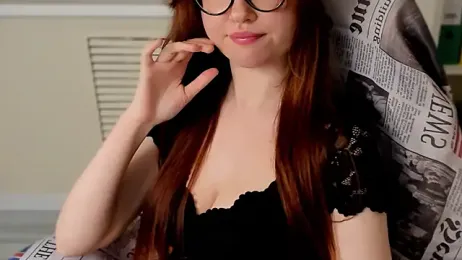 CarolGiggly webcam model stream image