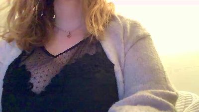 Girlluna webcam model stream image