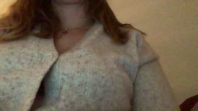 Girlluna webcam model stream image