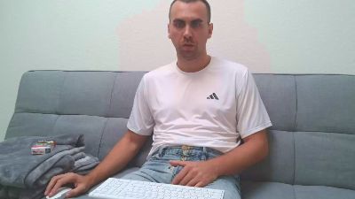 Jeansjunge96 webcam model stream image
