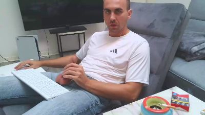 Jeansjunge96 webcam model stream image