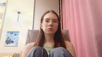 ClaudeYamakawa webcam model stream image
