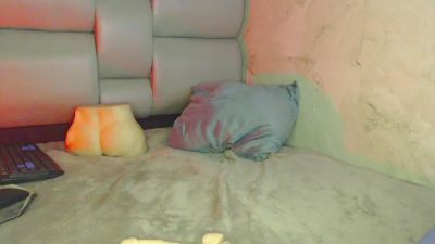 Apolo01_ webcam model stream image