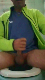 Cirobenna webcam model stream image