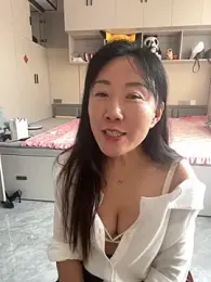 xiaomei-11 webcam stripchat model stream image