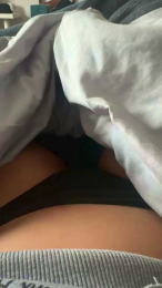 Bubududu webcam cam4 model stream image