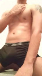 MaxOFiMoon webcam model stream image