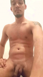 MaxOFiMoon webcam model stream image