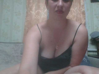 RayAnnie webcam model stream image