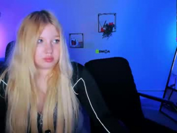juli_kisss webcam model stream image