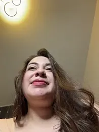 Lovynna webcam stripchat model stream image