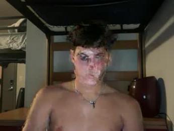lochlanplayzz webcam model stream image