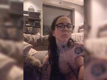 AmateurRoughPlay webcam model stream image
