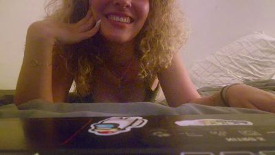SweetCandyART webcam model stream image