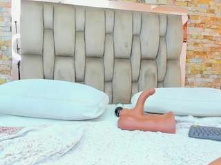 ximena-case webcam model stream image