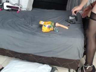 alicee-moonn webcam model stream image