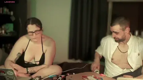 thatsassycouple webcam stripchat model stream image