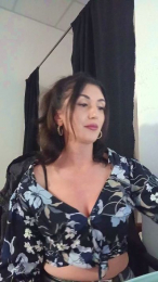 Lola05love webcam model stream image