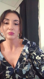 Lola05love webcam model stream image