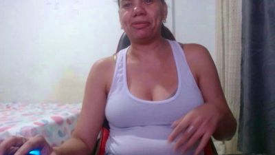 Ariannalovel webcam cam4 model stream image