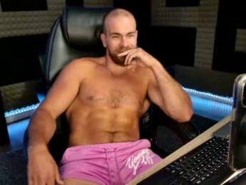 finch93 webcam model stream image