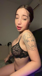 luzilu69hot webcam model stream image