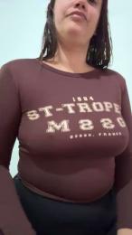 Momy_hot webcam model stream image